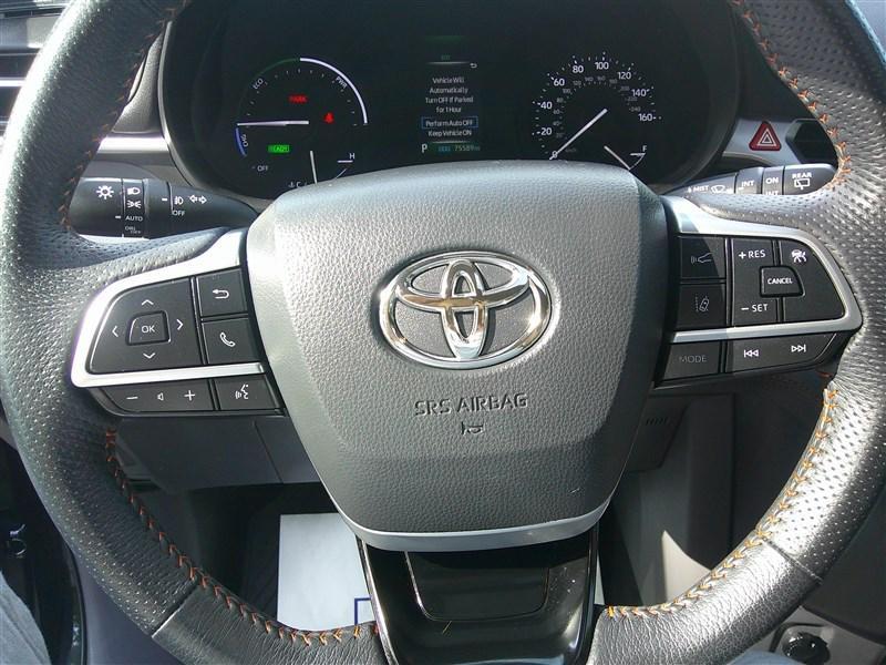 used 2021 Toyota Sienna car, priced at $37,980