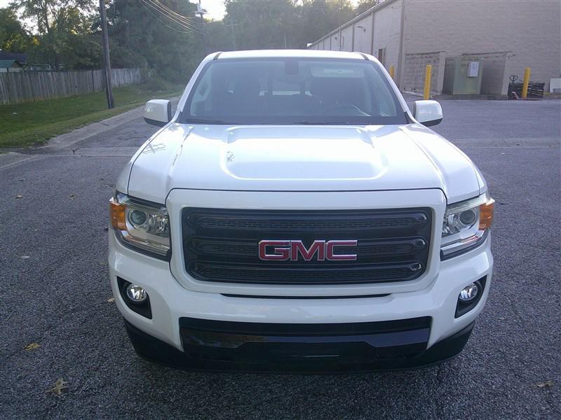 used 2018 GMC Canyon car, priced at $28,980
