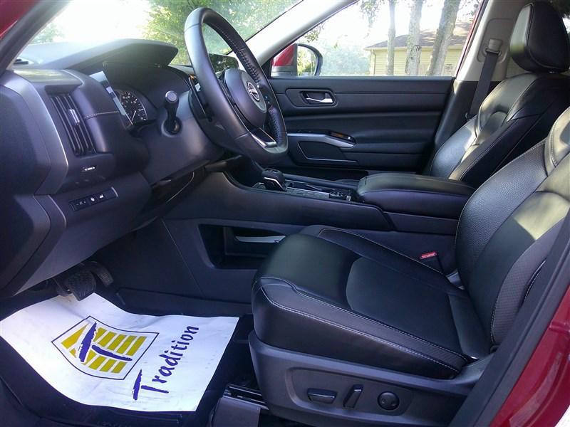 used 2023 Nissan Pathfinder car, priced at $36,980