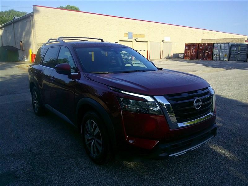 used 2023 Nissan Pathfinder car, priced at $36,980
