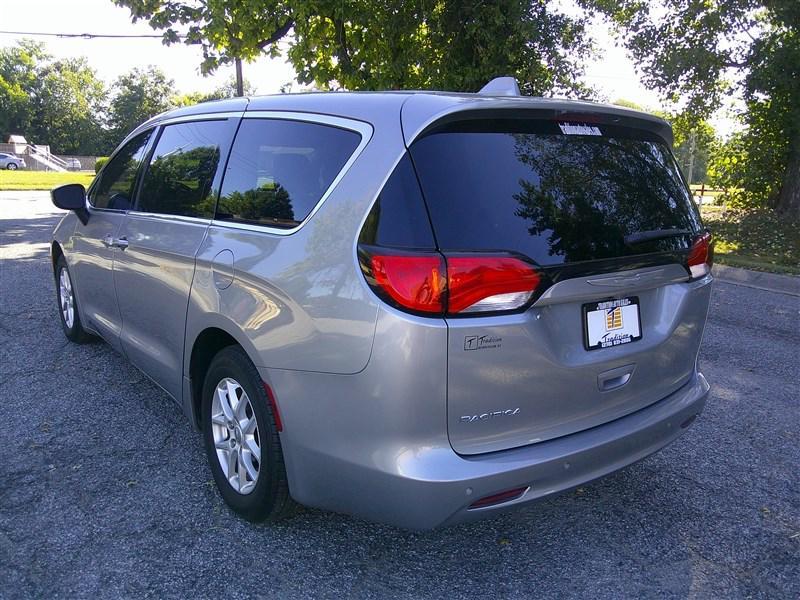 used 2017 Chrysler Pacifica car, priced at $13,980