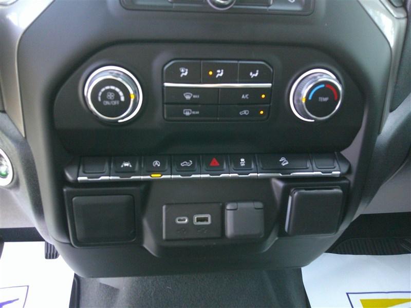 used 2022 Chevrolet Silverado 1500 car, priced at $42,980