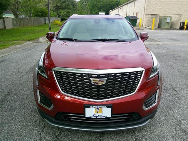 used 2021 Cadillac XT5 car, priced at $28,980