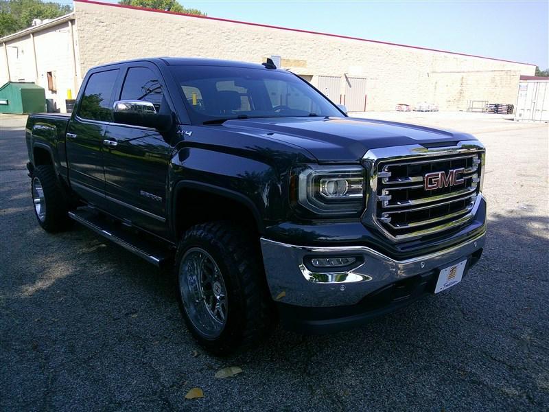 used 2017 GMC Sierra 1500 car, priced at $32,980