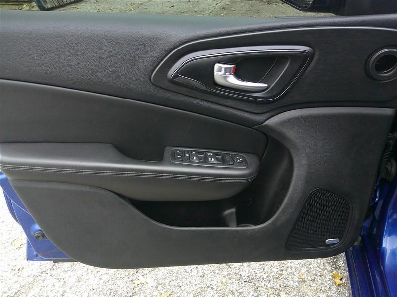 used 2016 Chrysler 200 car, priced at $10,980