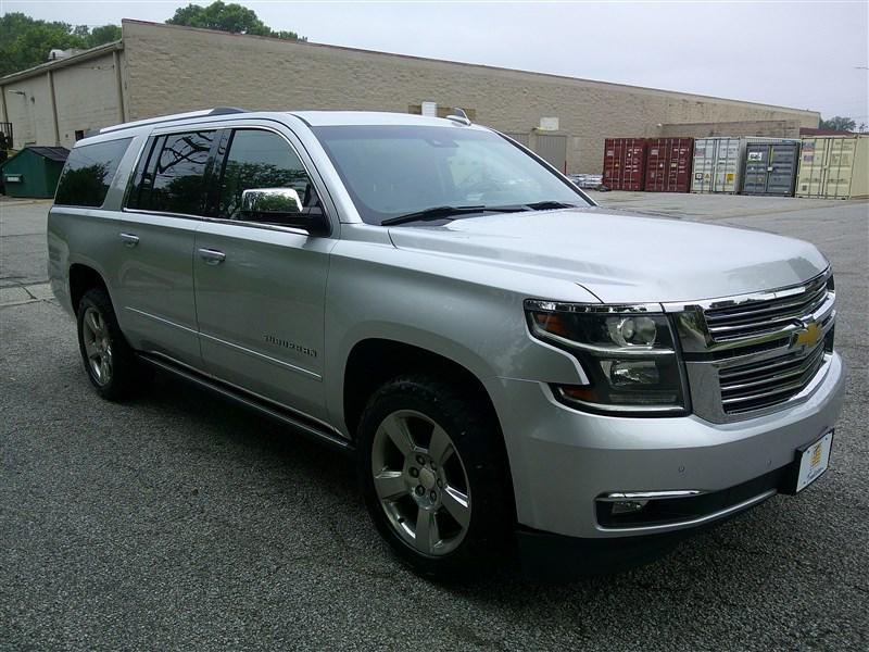 used 2019 Chevrolet Suburban car, priced at $32,980