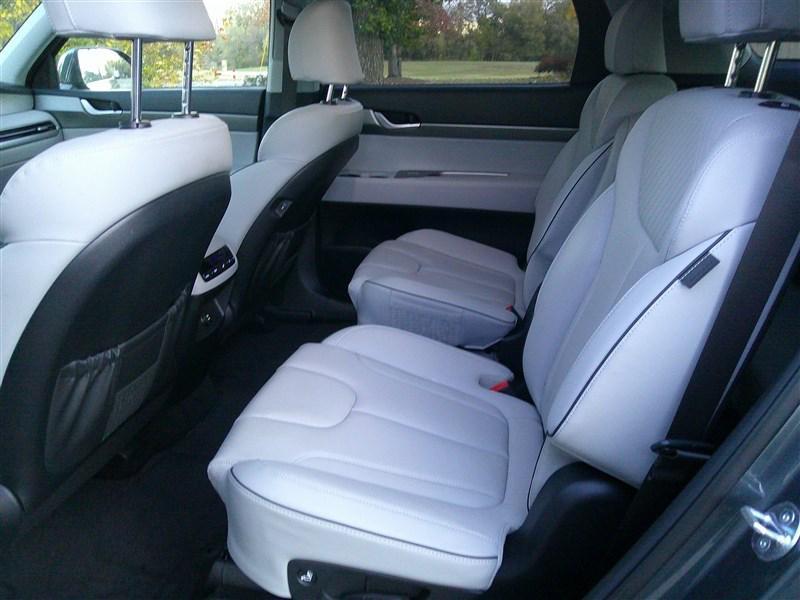 used 2024 Hyundai Palisade car, priced at $35,980