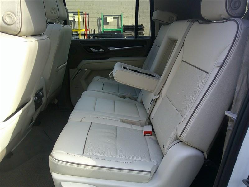 used 2022 GMC Yukon XL car, priced at $49,980
