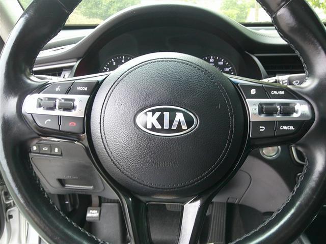 used 2018 Kia Cadenza car, priced at $15,980