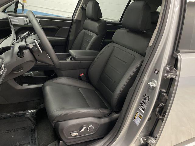 used 2024 Hyundai Santa Fe car, priced at $38,775