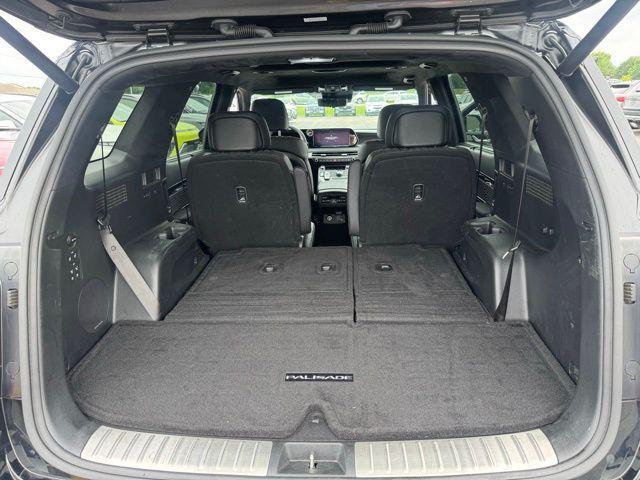 used 2024 Hyundai Palisade car, priced at $42,443