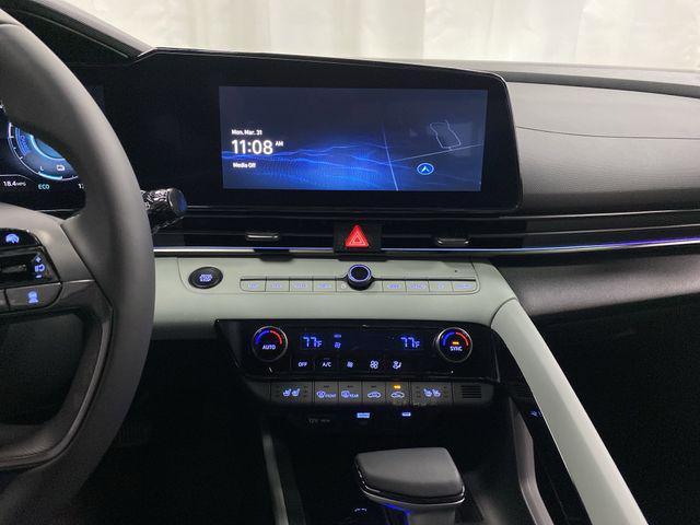 new 2025 Hyundai Elantra car, priced at $30,502