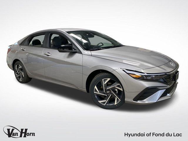 new 2025 Hyundai Elantra car, priced at $24,076