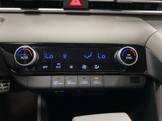 new 2025 Hyundai Elantra car, priced at $24,076