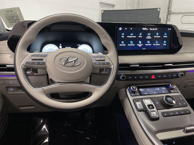 used 2024 Hyundai Palisade car, priced at $42,395