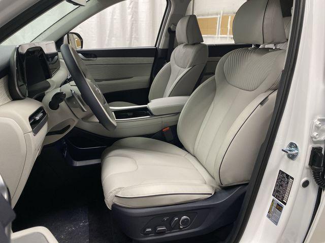 new 2025 Hyundai Palisade car, priced at $52,880