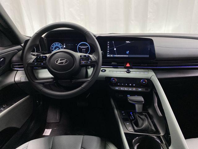 new 2025 Hyundai Elantra car, priced at $30,532