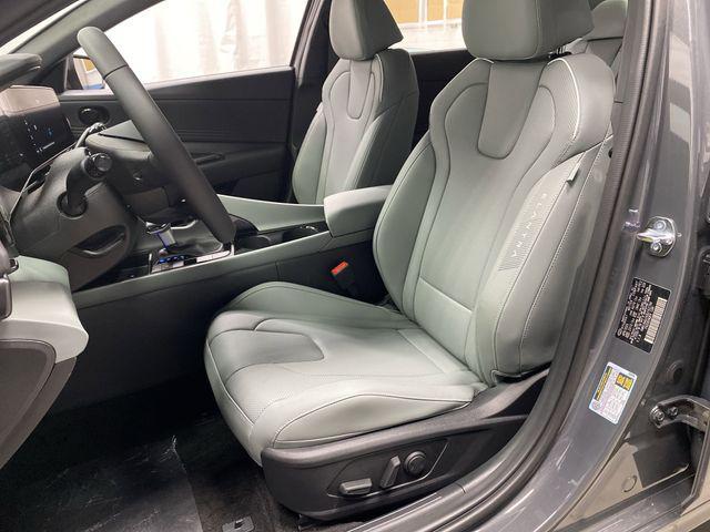 new 2025 Hyundai Elantra car, priced at $30,532