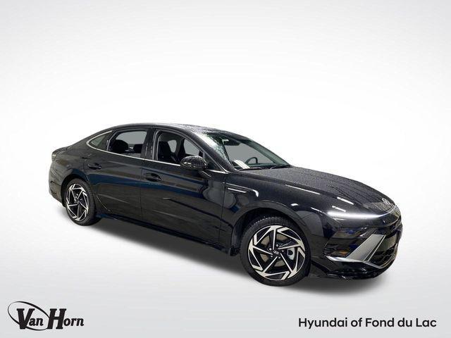 new 2025 Hyundai Sonata car, priced at $30,945