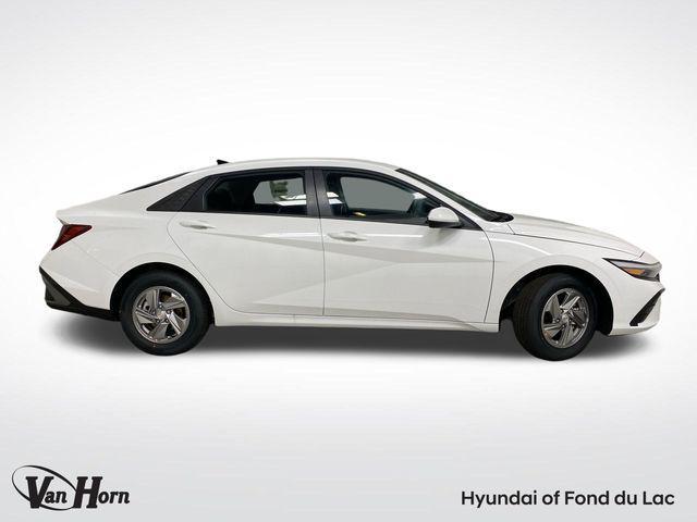 new 2025 Hyundai Elantra car, priced at $23,682