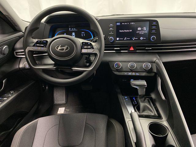 new 2025 Hyundai Elantra car, priced at $23,682