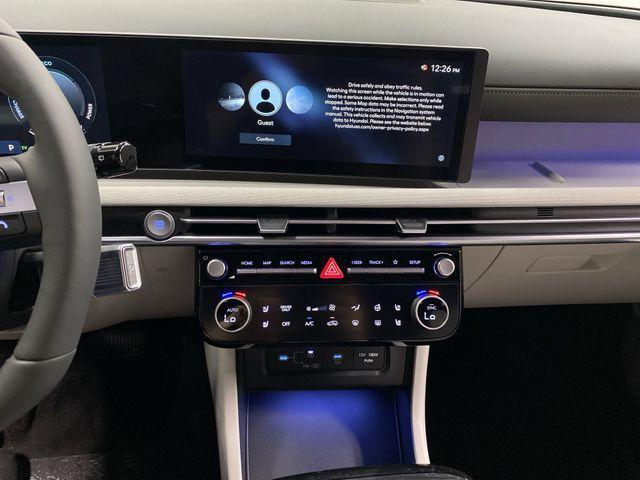 new 2025 Hyundai TUCSON Hybrid car, priced at $42,405