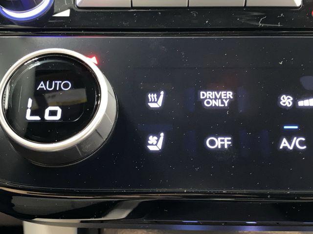 new 2025 Hyundai TUCSON Hybrid car, priced at $42,405