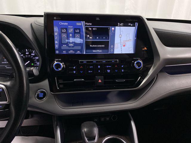 used 2020 Toyota Highlander car, priced at $33,395