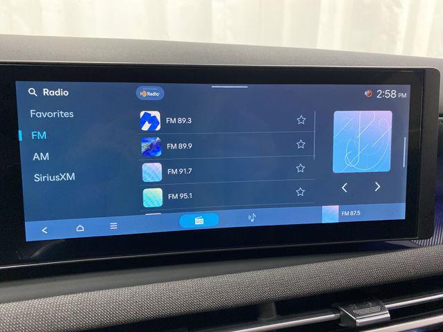 new 2025 Hyundai TUCSON Hybrid car, priced at $42,630