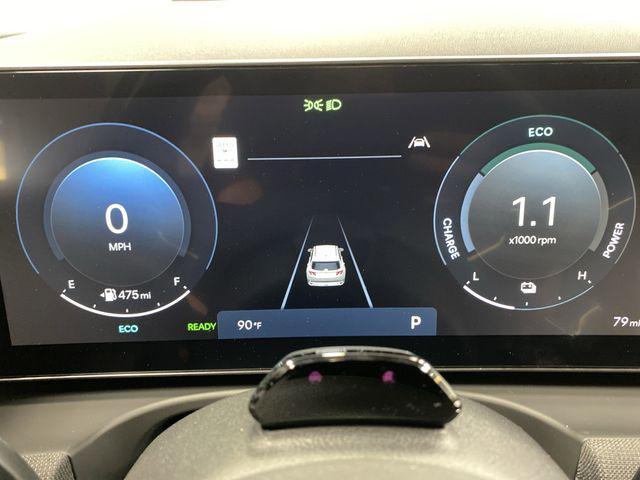 new 2025 Hyundai TUCSON Hybrid car, priced at $42,630