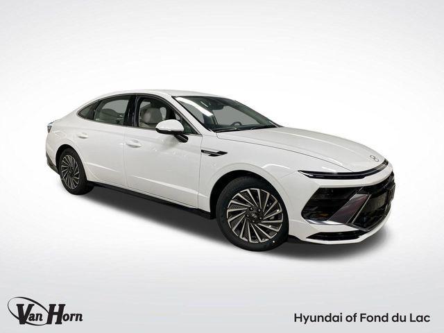 new 2025 Hyundai Sonata Hybrid car, priced at $32,487