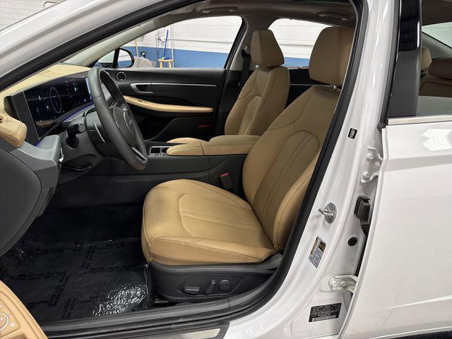 used 2025 Hyundai Sonata Hybrid car, priced at $29,685