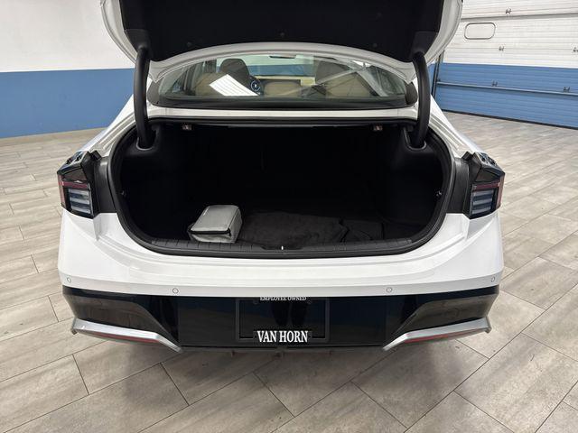 used 2025 Hyundai Sonata Hybrid car, priced at $29,685