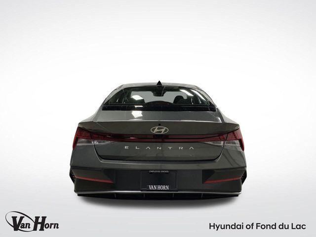 new 2025 Hyundai Elantra car, priced at $26,193