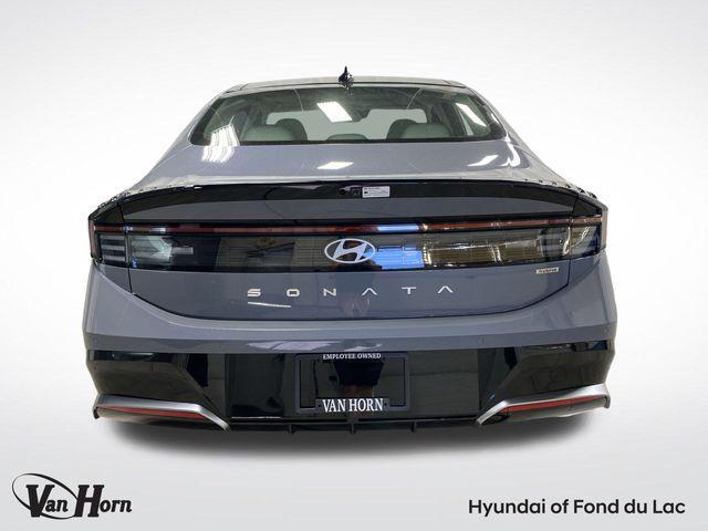 new 2025 Hyundai Sonata Hybrid car, priced at $38,121