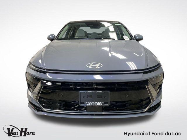 new 2025 Hyundai Sonata Hybrid car, priced at $38,121