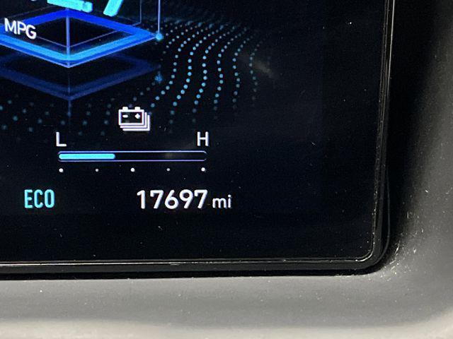 used 2022 Hyundai TUCSON Hybrid car, priced at $22,695