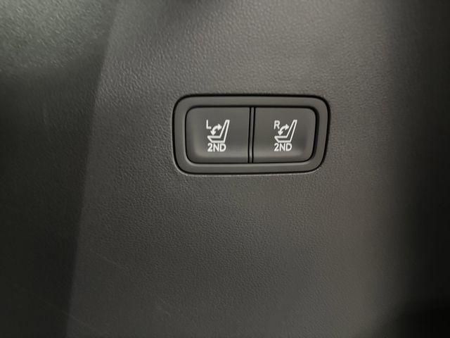 used 2024 Hyundai Santa Fe car, priced at $36,295