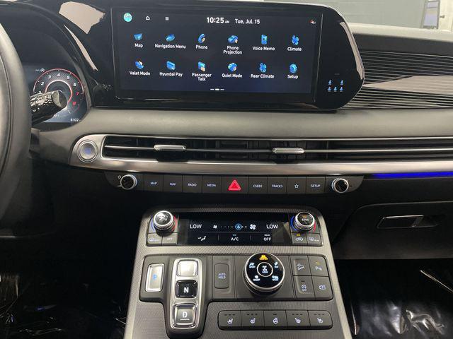 used 2024 Hyundai Palisade car, priced at $42,995