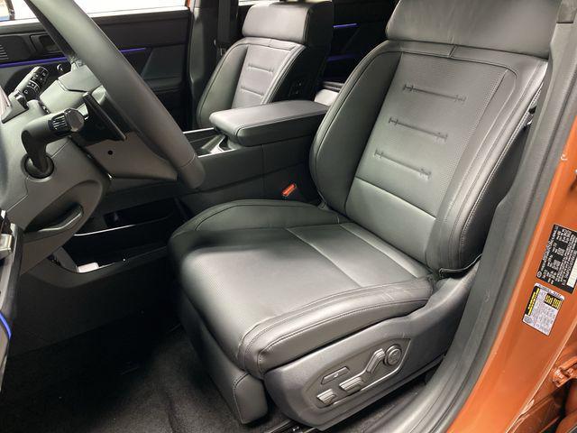 new 2025 Hyundai SANTA FE HEV car, priced at $50,270