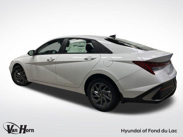 new 2025 Hyundai ELANTRA HEV car, priced at $26,761