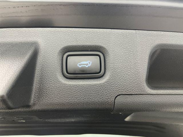 used 2023 Hyundai Santa Fe car, priced at $28,795