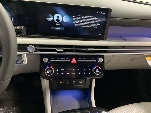 new 2025 Hyundai TUCSON Hybrid car, priced at $42,445
