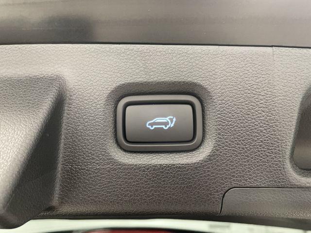 used 2023 Hyundai Santa Fe car, priced at $32,775