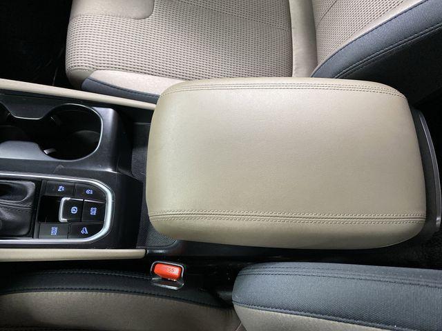 used 2020 Hyundai Santa Fe car, priced at $20,445