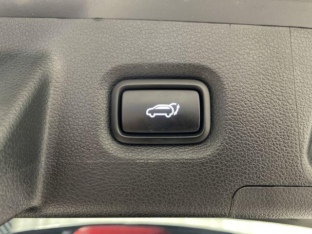 used 2020 Hyundai Santa Fe car, priced at $20,445