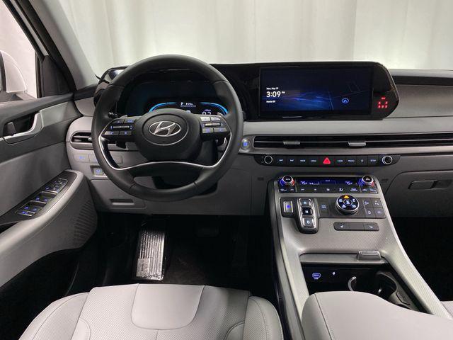 new 2025 Hyundai Palisade car, priced at $42,625