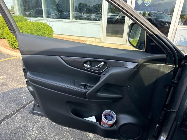 used 2018 Nissan Rogue car, priced at $18,003