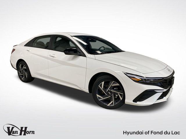 new 2025 Hyundai Elantra car, priced at $27,515