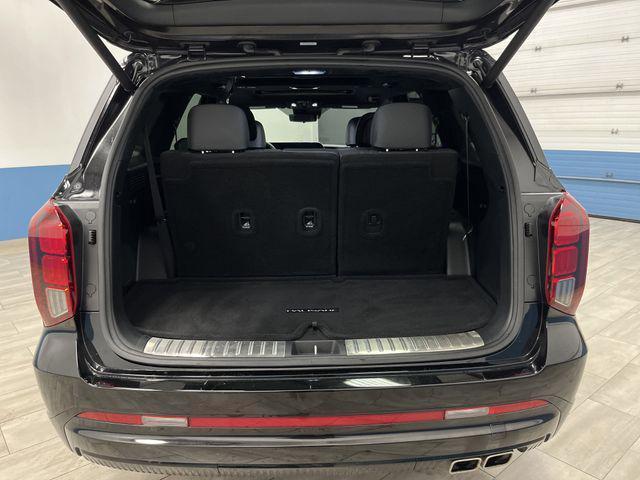 used 2024 Hyundai Palisade car, priced at $42,750